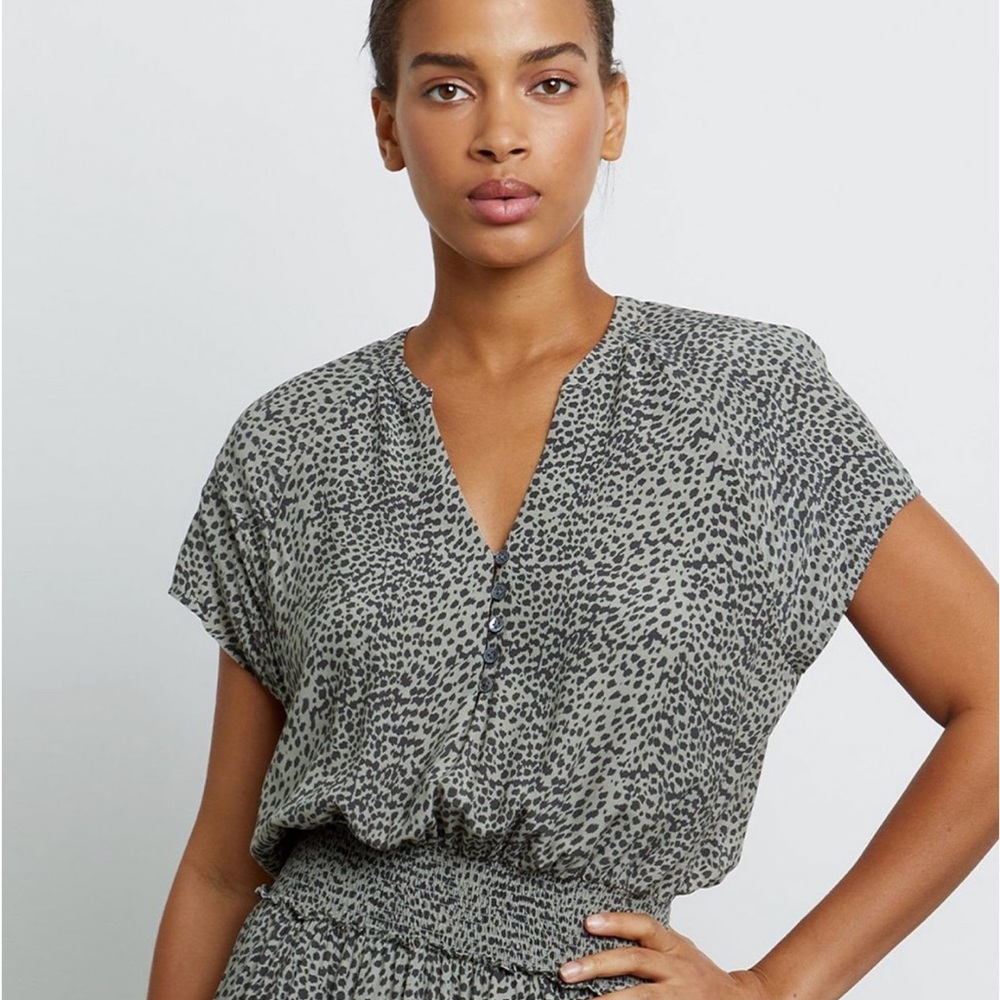 Rails Karla Animal Print Mini Dress in Olive Lynx, Sz L - Picture 3 of 14